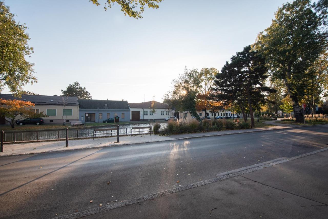 Renoviertes Bauernhaus Mit Garten In Ruhelage Wien Eksteriør billede